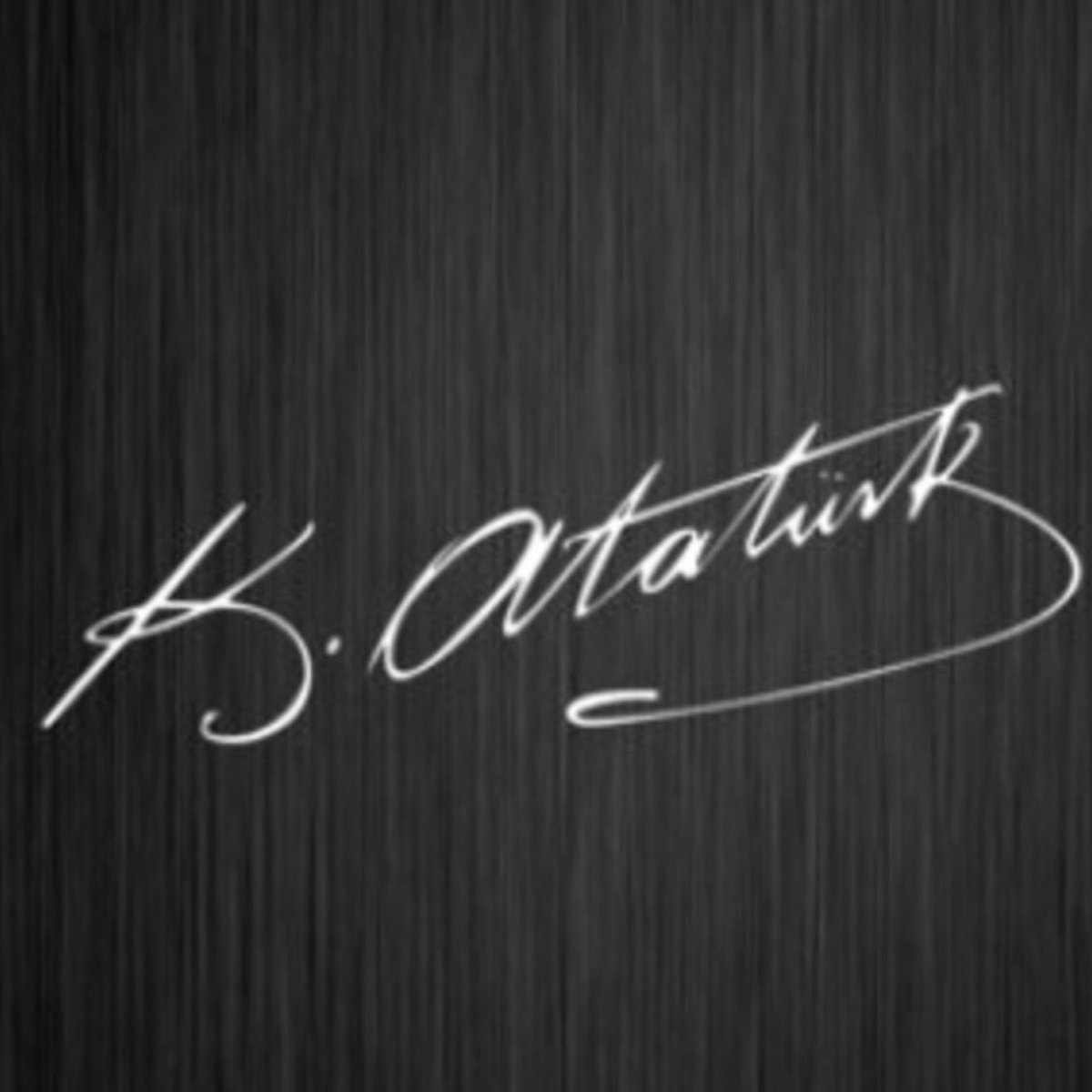 Umuda, akla, bilimin öncülüğüne, cesarete özgürlüğe, sevgiye, kahramanlığa, gücünü faketmeye, direnişe atılan muhteşem bir imza oldun sen🇹🇷