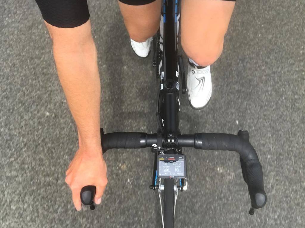 SammyEdwards's tweet photo. Fuck yeah public holiday 👌.
.
.
.
.
#cycling #wymtm #rapha #prohours #spring #cyclingphotos #roadslikethese #outsideisfree #cyclingpics #sr… https://t.co/ic58PmGZpo