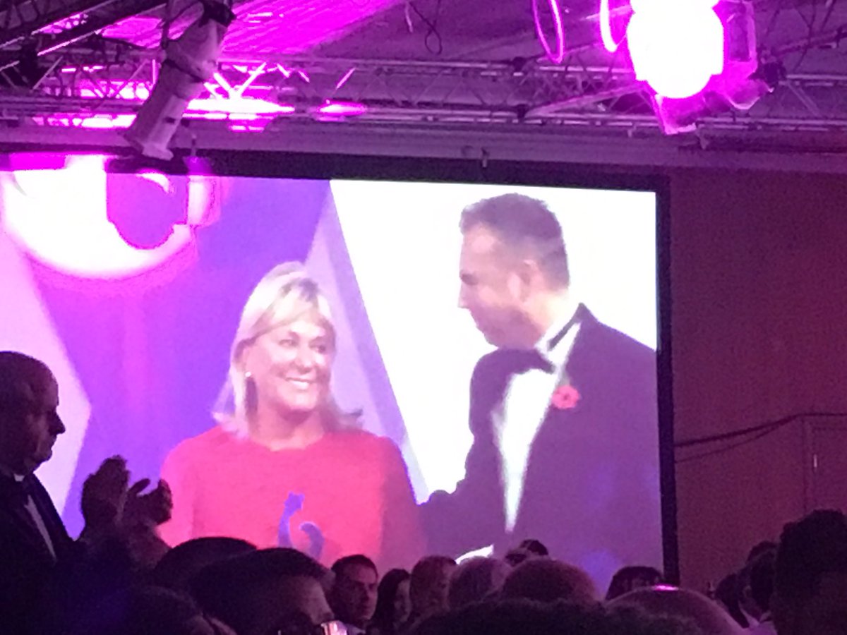 Fab night at #nebizexec awards. Great to have <a href="/railton_steve/">Steve Railton</a> present the Lifetime Achievement award sponsored by <a href="/RSMUK/">RSM UK</a>. Well done to all the winners and <a href="/ChronicleLive/">The Chronicle</a> and <a href="/brewindolphin/">RBC Brewin Dolphin</a> for another fantastic NE event.