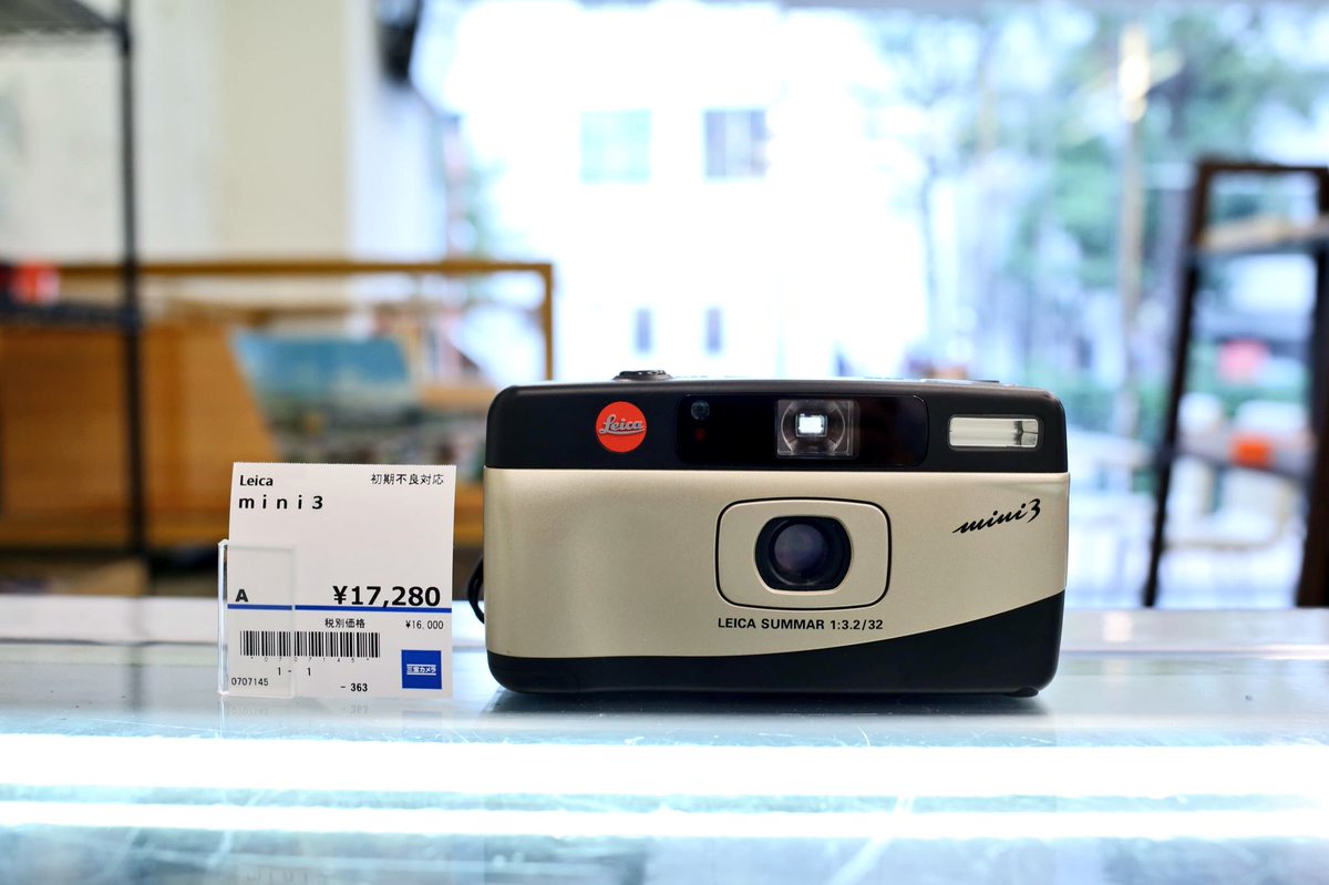 三宝カメラ on Twitter: "Leicaのコンパクトフィルムカメラ『mini3』が入荷致しました！小さくて軽くて写りはLeicaなんて