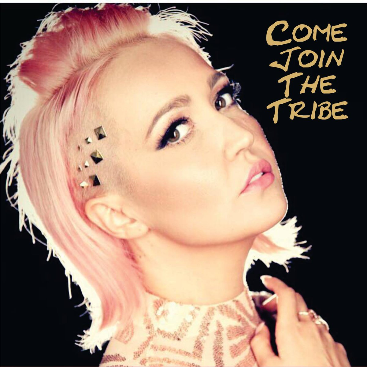 Megs_Megastars's tweet photo. Come join @meghanlinsey's Tribe on facebook! :) https://t.co/VuJGJ6mQFX &amp; be sure to like her facebook page: https://t.co/5wKXlZJqrq! #coolstuffcoming https://t.co/fttdFKC33B