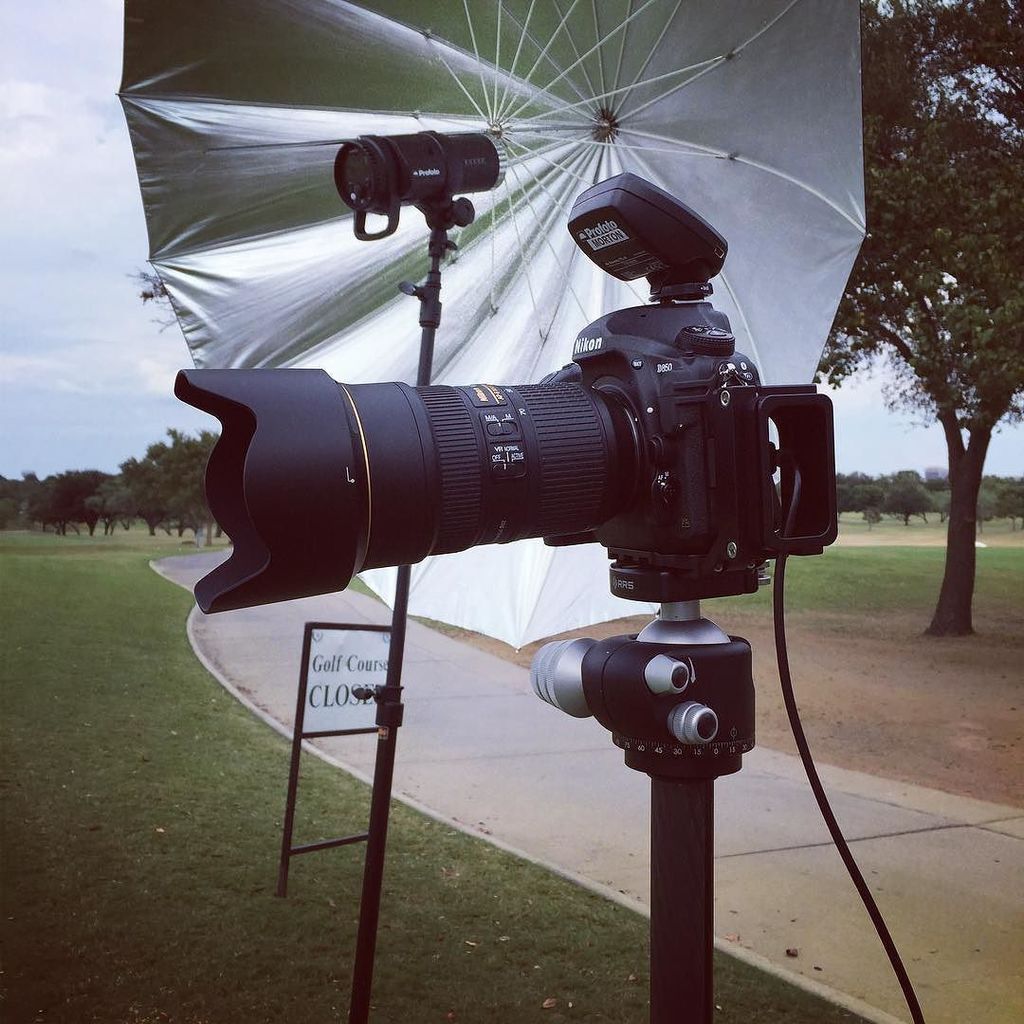 MortonVisuals's tweet photo. Recent #bts #photo on the #golf course. #ItsBetterWhenYouTether #behindthescenes #photosetup #nikon #nikond850 #te… https://t.co/gPX2exHwWJ https://t.co/H0Dq4Ecql0