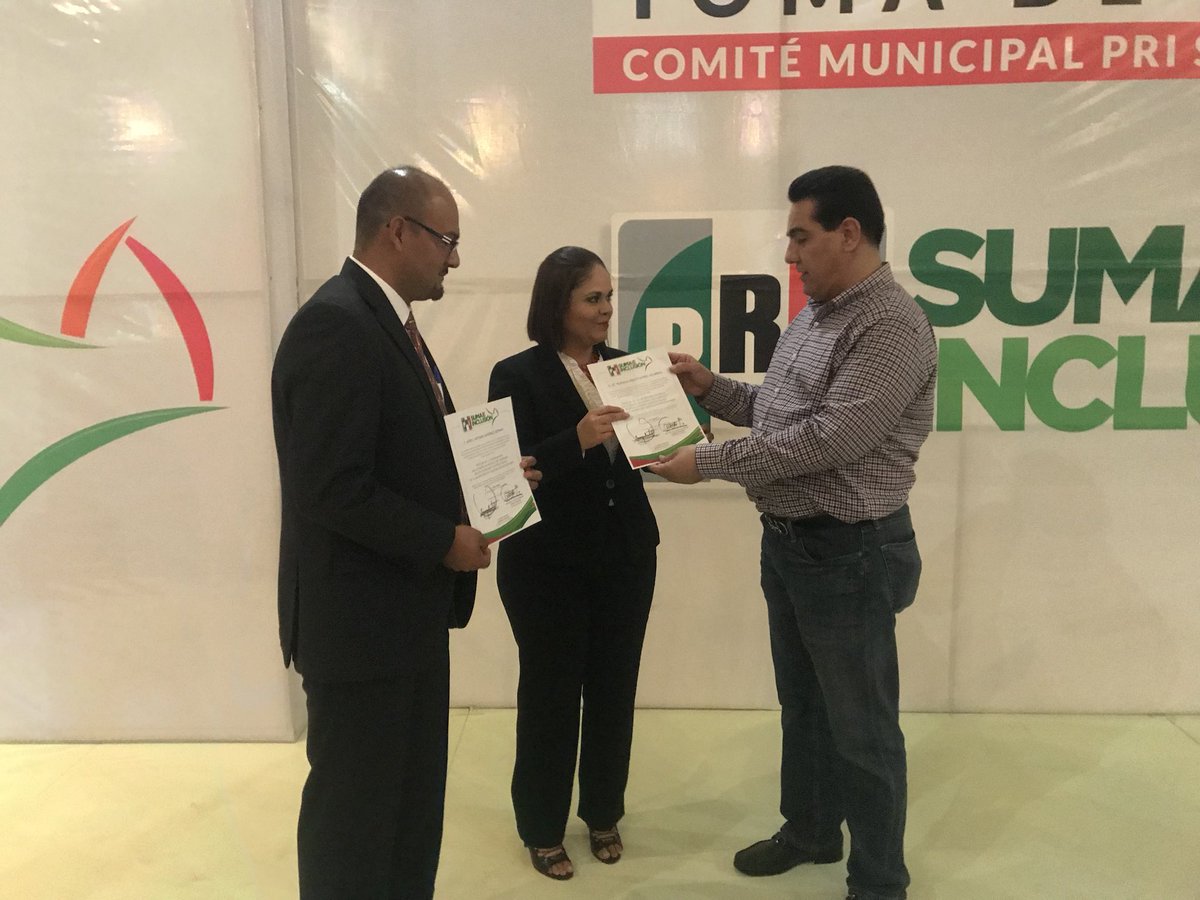 RICARDOBENAVENT's tweet image. Felicito a mi amigo el Ing Antonio Martinez por asumir la responsabilidad de la dirección. De PRI en Santiago Papasquiaro.