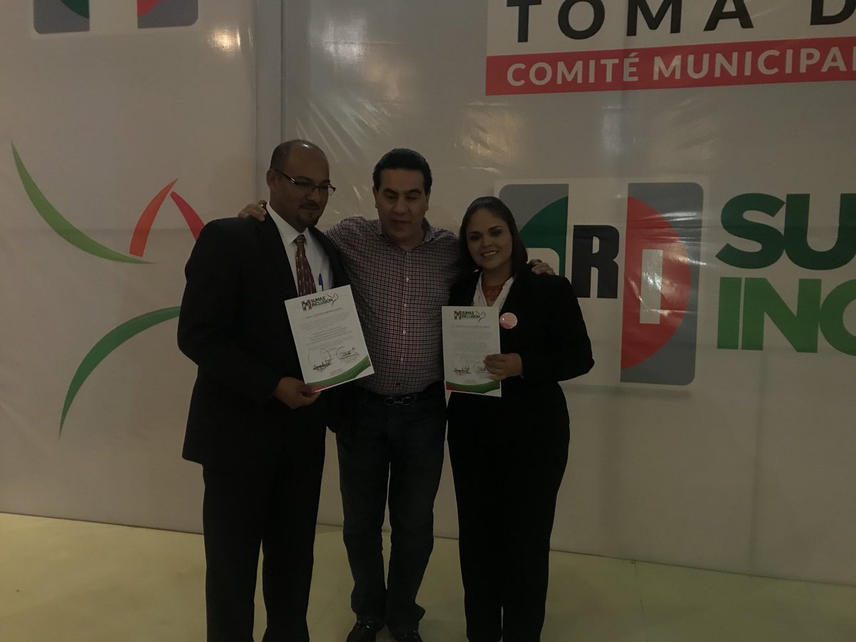 RICARDOBENAVENT's tweet image. Felicito a mi amigo el Ing Antonio Martinez por asumir la responsabilidad de la dirección. De PRI en Santiago Papasquiaro.