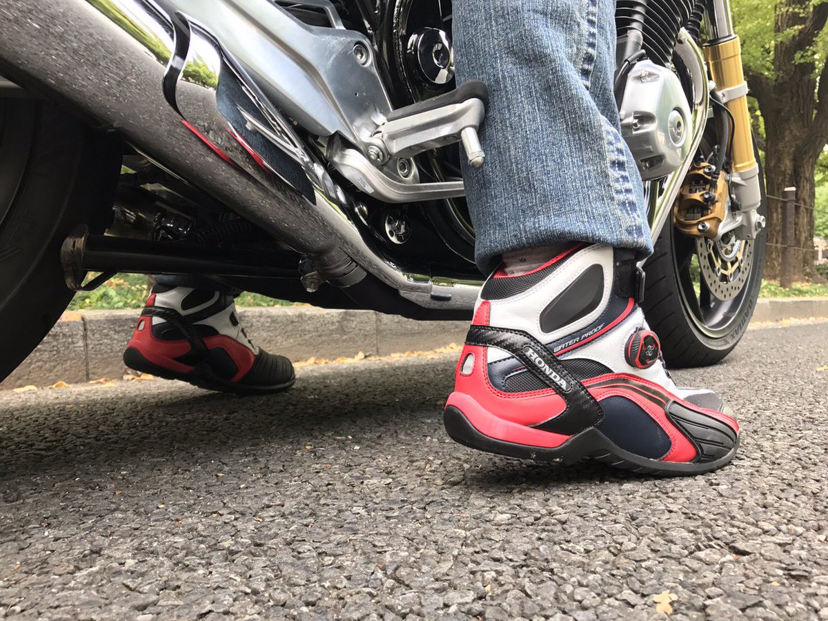 Honda Bike ホンダ バイク Hondabike 足つきチェック Cb1100rs シート高785 Mm 身長170cm 股下77cm 男性の場合 こんな感じです T Co Idtiyh6zzz Honda Bike ホンダ バイク Hondabike 足つきチェック Cb1100rs シート高785 Mm 身長170cm 股下77cm 男性の場合 こんな感じです T Co Idtiyh6zzz