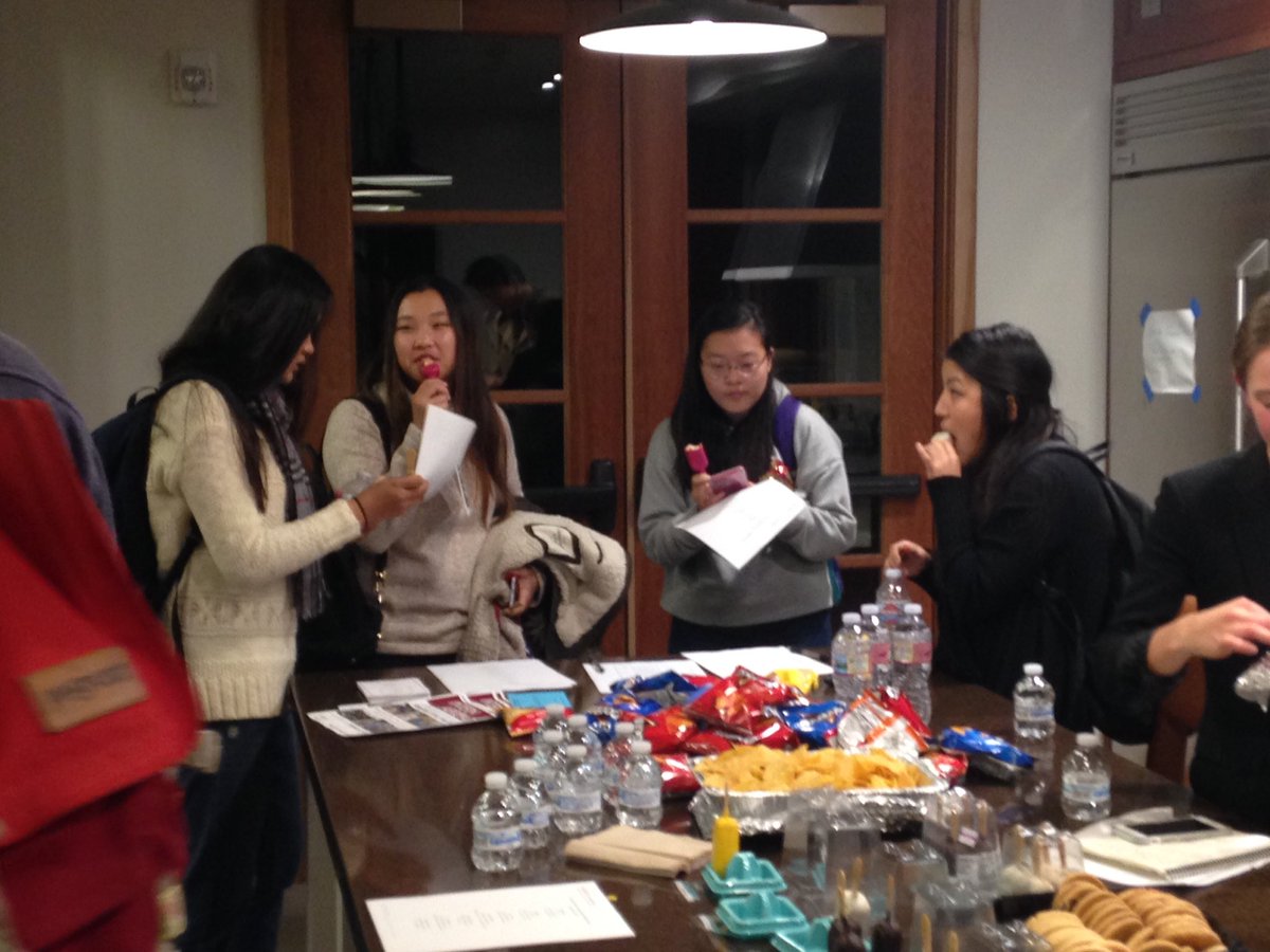 Panel of students shared their summer internship experiences with H&amp;S students at Ng House last night <a href="/StanfordBEAM/">Stanford Career Edu.</a>