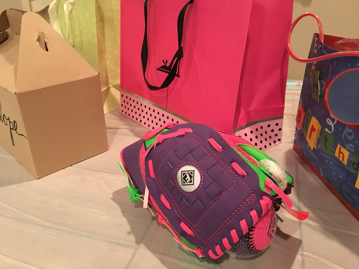 yvonnewingett's tweet photo. Penelope will wake up to this pink glove on her 3rd birthday tomorrow. Her dad’s been waiting a long time for this. 🌈😍❤️🤷🏽♀️⚾️ #tomboy #princess #gameonboys @JesseSanchezMLB https://t.co/3ydpzvJ4Rq