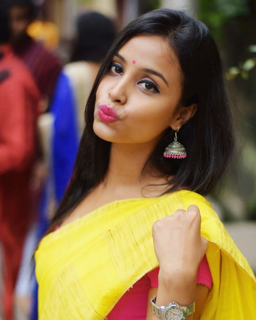 sareebeauty's tweet photo. 1,50,000 followers 😄 https://t.co/Hk6Y93qr9e