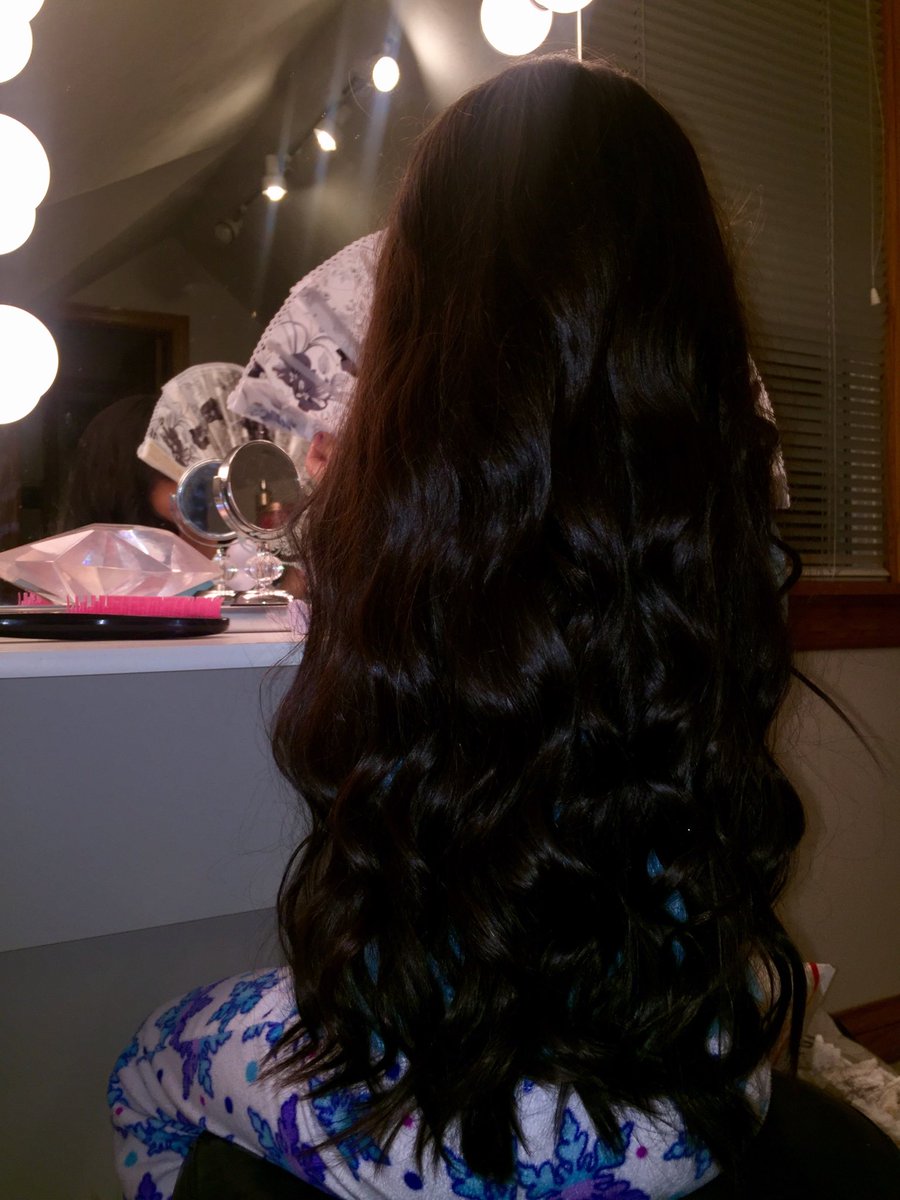 aprilwxnders's tweet photo. #4yearoldhair and I've already cut 4 inches off! #NativeKid https://t.co/7KowSxaMY6