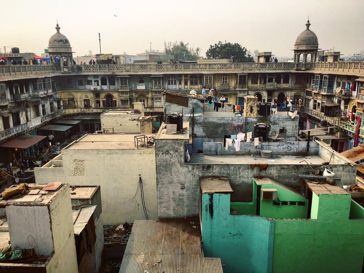 AmyraDastur93's tweet photo. #Adaayein Chandini Chowk π¬
.
.
.
#RajmaChawal @leenayadav @aseematographer #DonaldMcalpine https://t.co/oTTBfshIr6