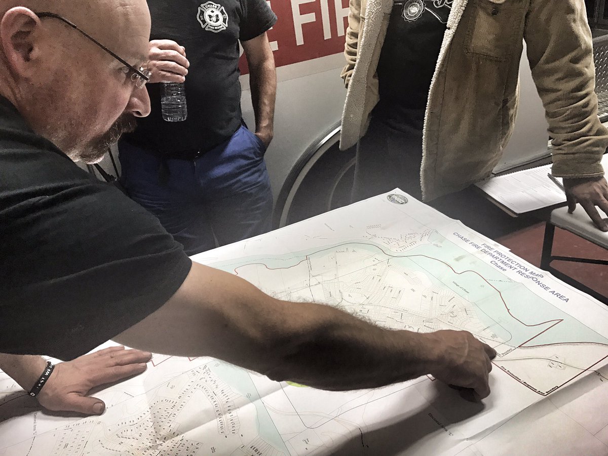 Training doesn't stop just because it's snowing #rescuenights