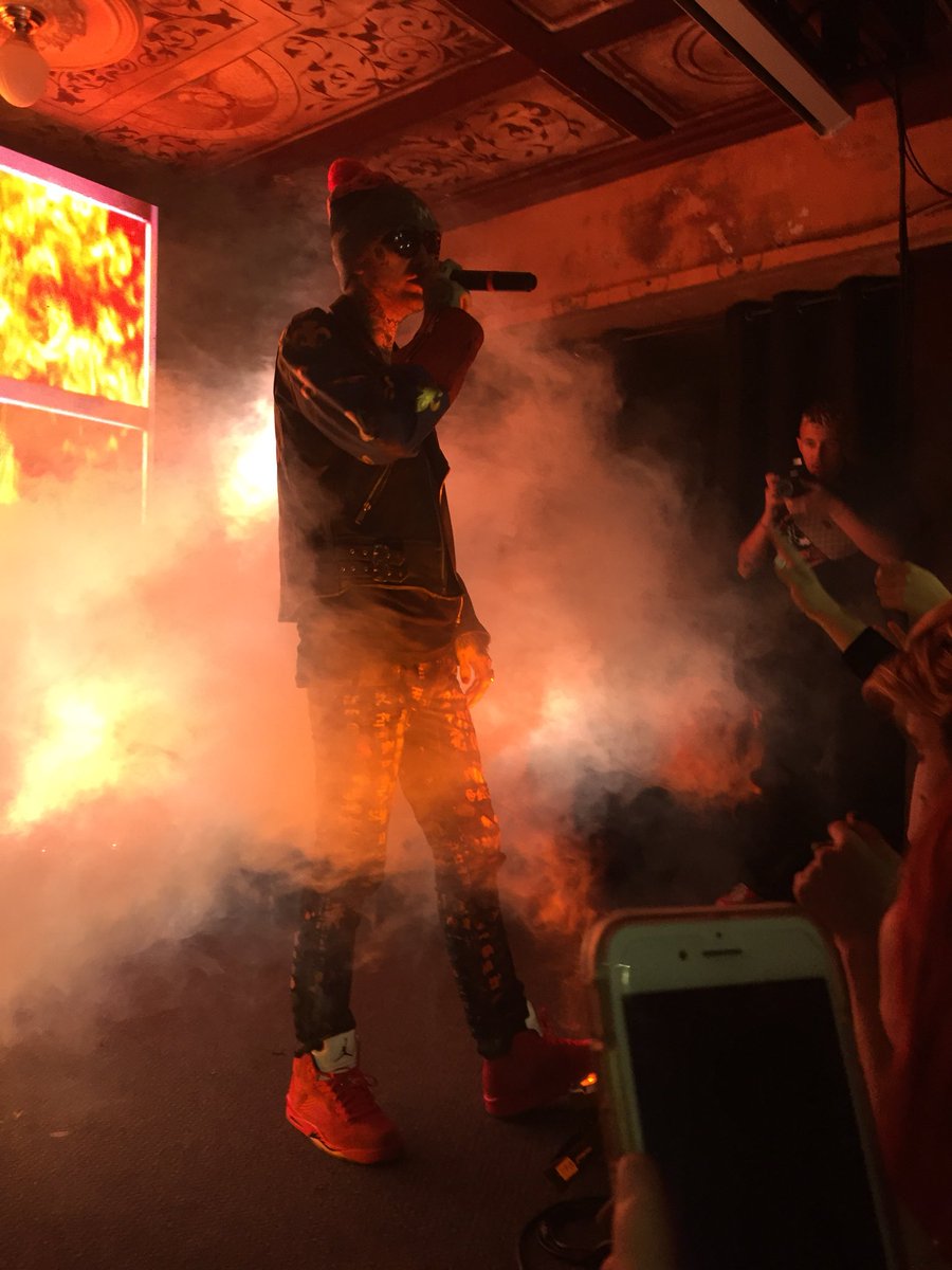 killcyclops's tweet photo. @Lilpeep U were drunk last night but I took these of you #hellboy https://t.co/gnZtdazNJq
