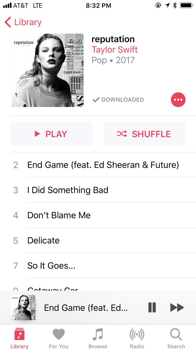 ohsorafa's tweet photo. Omg omg ima go hide and lock myself in my room fucking shit so far i love this album @taylorswift13 #reputation 😍 https://t.co/BGiarupj1H