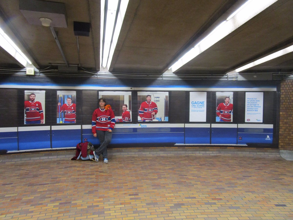 Just hangin' with the boys in the métro #stmCH 
Une autre journée dans l'métro avec les gars #stmCH