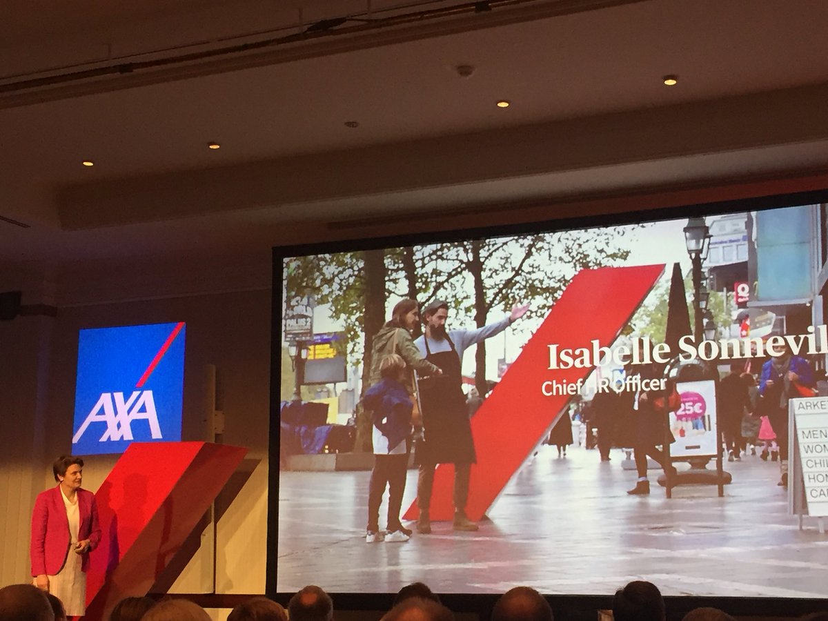 koenlukasczyk's tweet photo. @SonnevilleI, @AXAinBelgium’s CHRO, at our Leadership Forum: #CustomerFirst in our DNA, and now time to #AXelerate the Switch! #LetsDoThis #ProudToBeAXA https://t.co/EH17ojzzUj