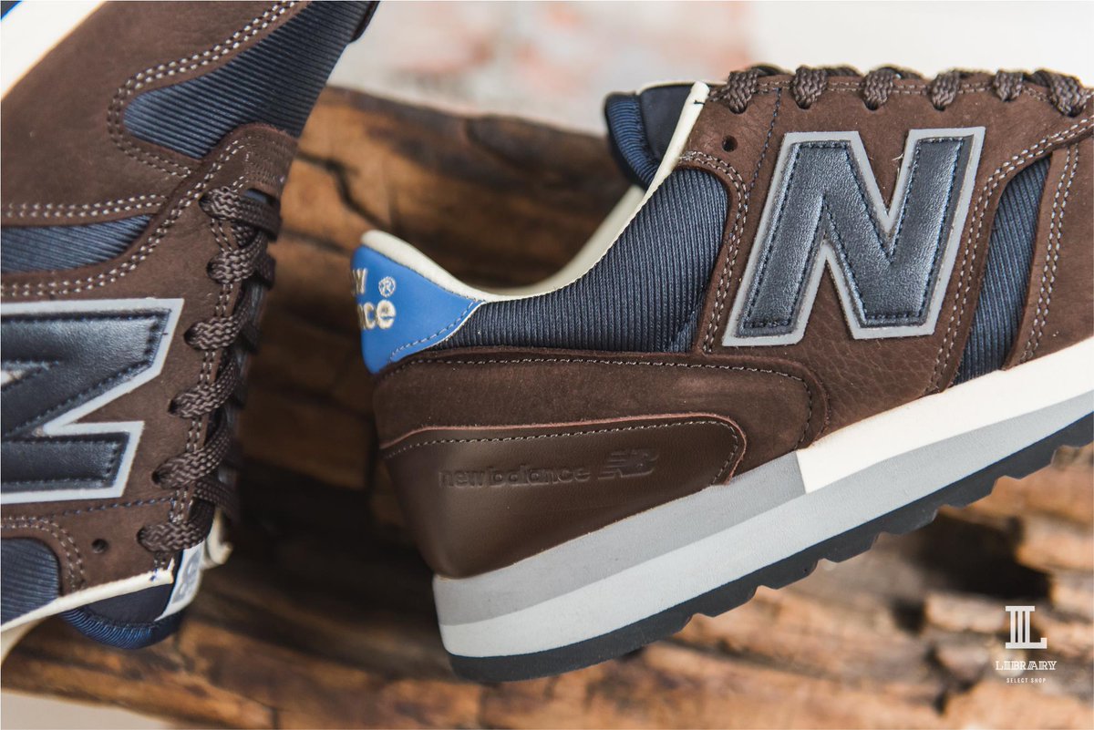 LIBRARYTAIWAN's tweet photo. Norse Projects x New Balance
與丹麥哥本哈根街頭時尚品牌跨��聯名
將80年代末的 770 鞋款，英國製造的優良血統完美詮釋📘
LIBRARY🎊秋冬特典 全館 #8折 $折扣下來超生火🔥
#Made #MIE #MadeInEngland #M770 #M770NP #M770NC #NorseProjects
@LIBRARYTAIWAN https://t.co/YTQi4x44pU
