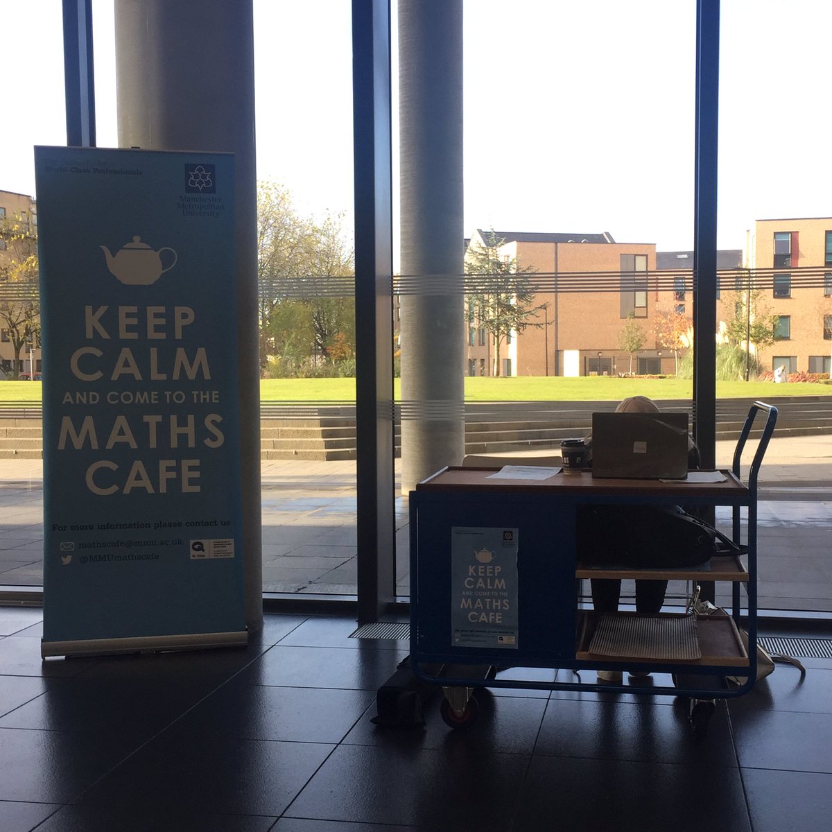 MMU_Data_Buddy's tweet image. Come and see Kiera and Cliona today in the Brooks Building from 10am-12pm! (We&apos;ve got chocolates!)