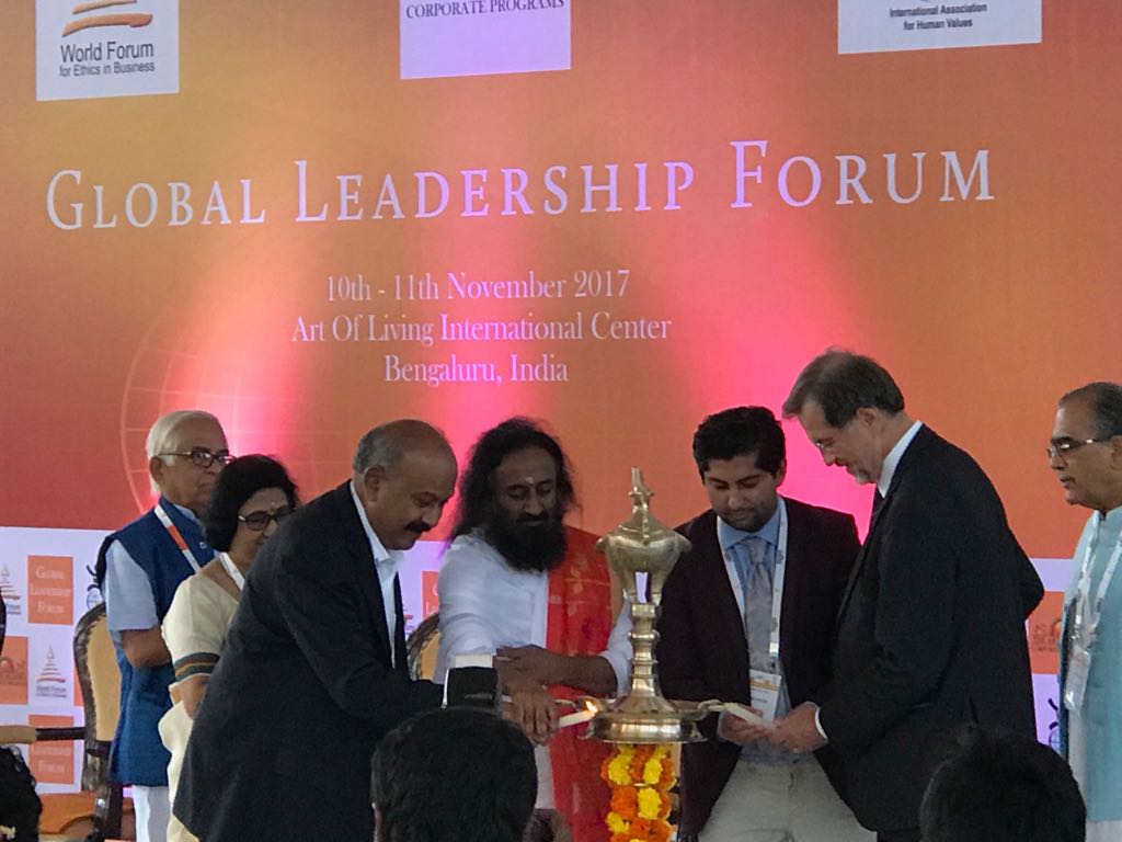 OfficeOfGurudev's tweet photo. Gurudev @SriSri inaugurated the 2nd edition of @GLF_2017, a 2-day meet this morning in @BangaloreAshram attended by leaders from 25 countries. https://t.co/0fUwl9bML8