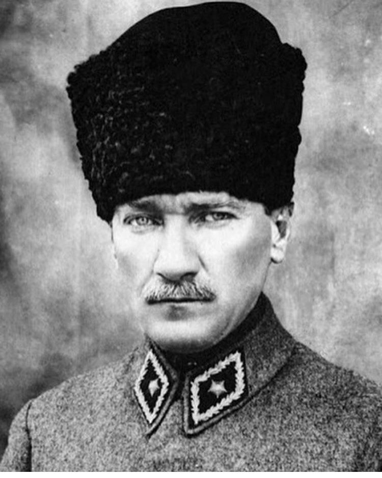 rifatakbas's tweet photo. Saygı ve özlemle anıyoruz.. https://t.co/iz5jpTc6Vc