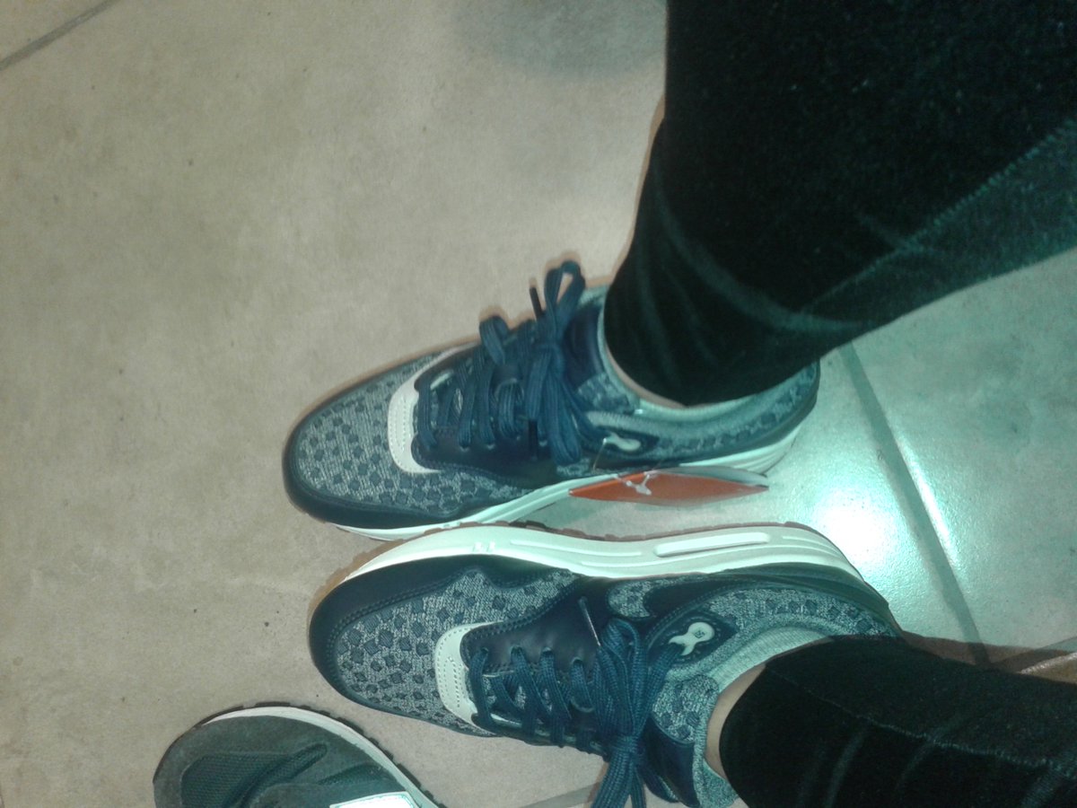 Euge_Sj's tweet photo. Yo las amo ♥ https://t.co/xlt7ZDDzwG