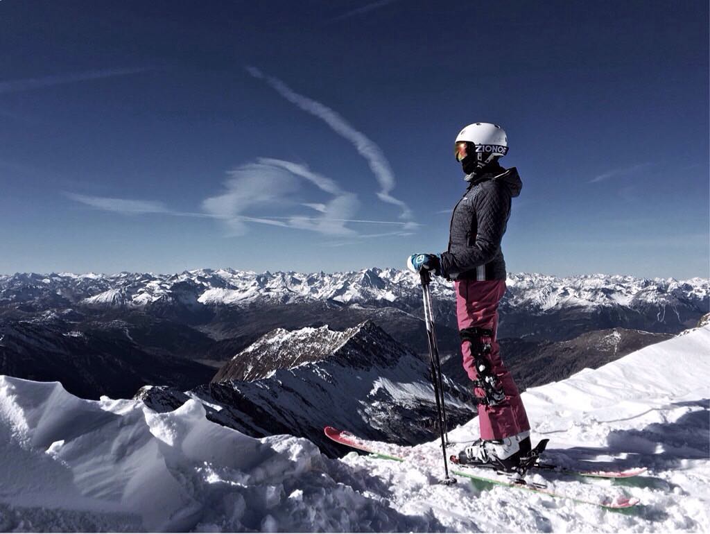 fahrenheitAI's tweet photo. Let the season begin!
Credit to @tabeastrasser 
#snow #ski #passion #freeride #ortovox #voelklskis #poc #hintertux #mountains #freerideski https://t.co/Lf9vf1TdDo