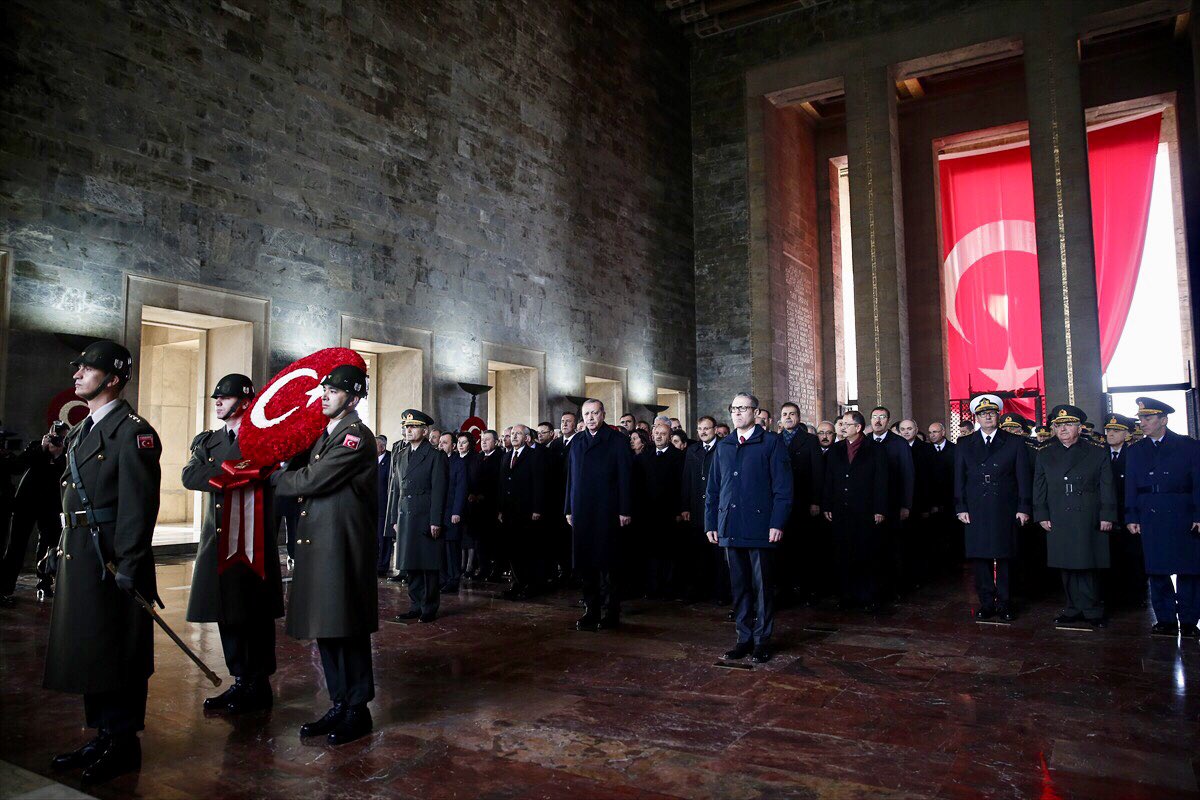 mehmetozhaseki's tweet photo. Cumhuriyetimizin kurucusu Gazi Mustafa Kemal Atatürk’ü saygı ve rahmetle yâd ediyoruz. Milletimize duyduğumuz güvenle, birliğimizi muhafaza ederek 2023 hedeflerimize ulaşmak için azimle çalışacağız. #10Kasım https://t.co/BDBGmFYAzd