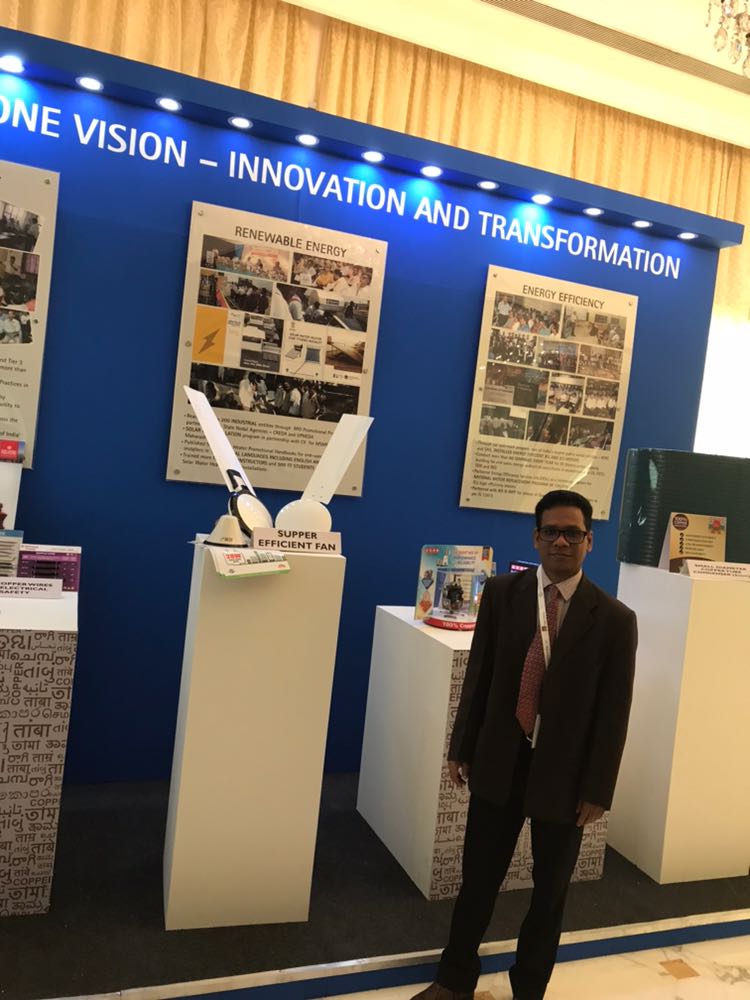 Copper_India's tweet photo. Mr. S. P. Garnaik, CGM of @EESL_India and winner of the Copper Excellence Award for exemplary work in Energy Efficiency stands near the Innovation booth at #ICF2017
#CopperForAll #WhyCopper https://t.co/p77eyxywJD