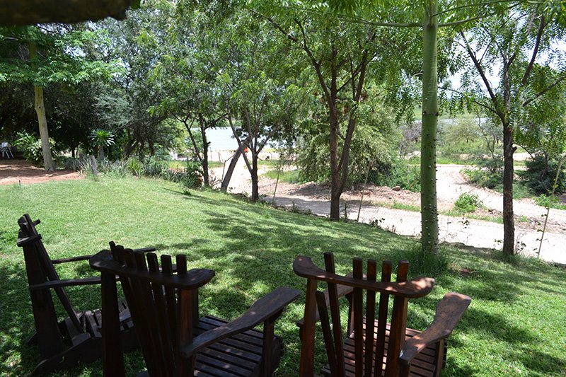 Tambuti River Lodge; Intown lodge, located on the same road leading down to the river (Rundu beach). Activities – Trips to Mbunza Living Museums & Boat cruises. Bar, swimming pool facilities & an African restaurant. Day visitors allowed. Great local cuisine. #ViewsFromThe066