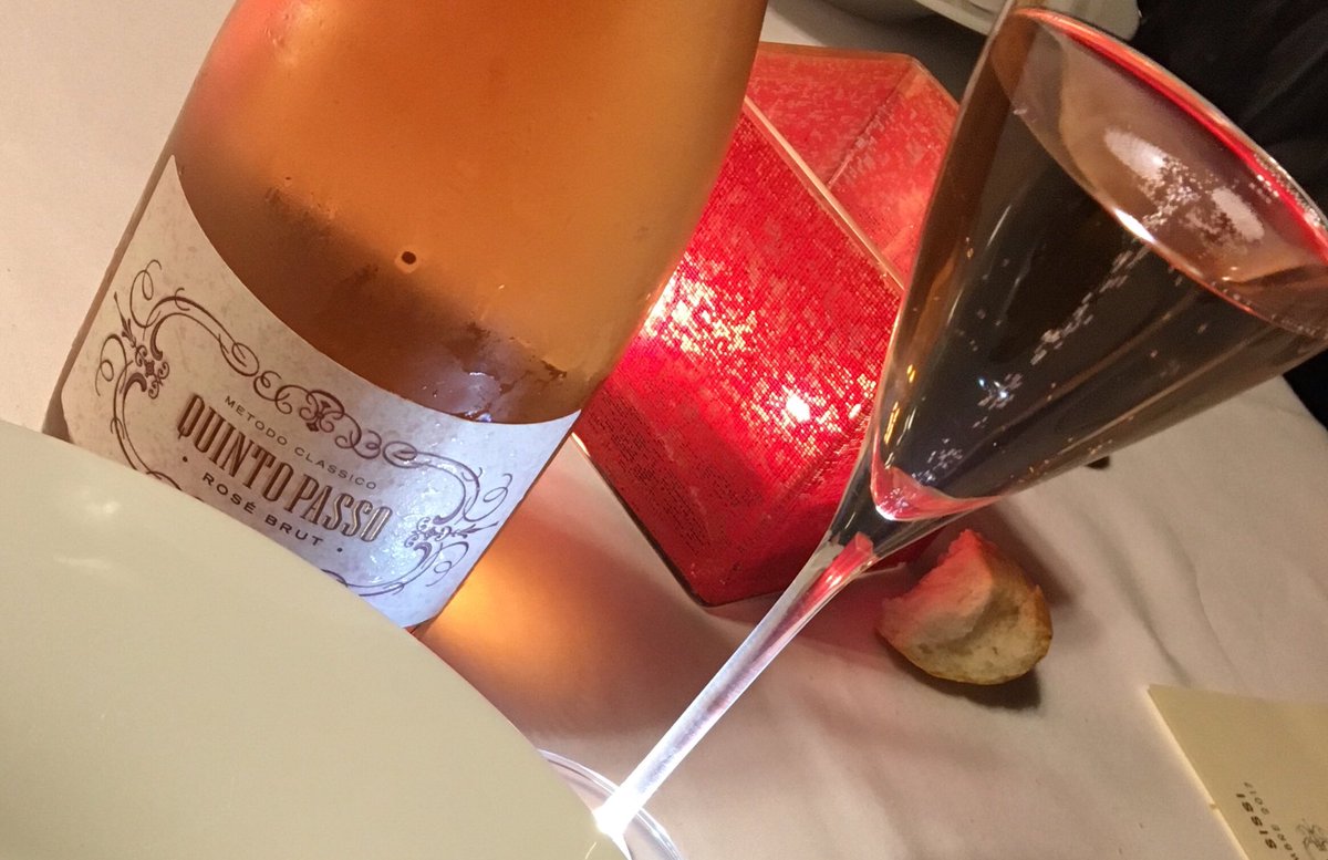 andreacasadeiVE's tweet image. Buon giorno oggi per cominciare bene la giornata ci vorrebbe del #quintopasso rosè  :) #mwf17 swarmapp.com/c/42Lf6aBS8W7