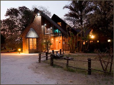 Kaisosi River Lodge, 7km East of Rundu on the banks of the river by way of gravel road. Activities – Fishing, sundowner cruises & floating breakfasts on the river. Swimming pool & bar facilities. Day visitors allowed. A personal favorite for me. #ViewsFromThe066