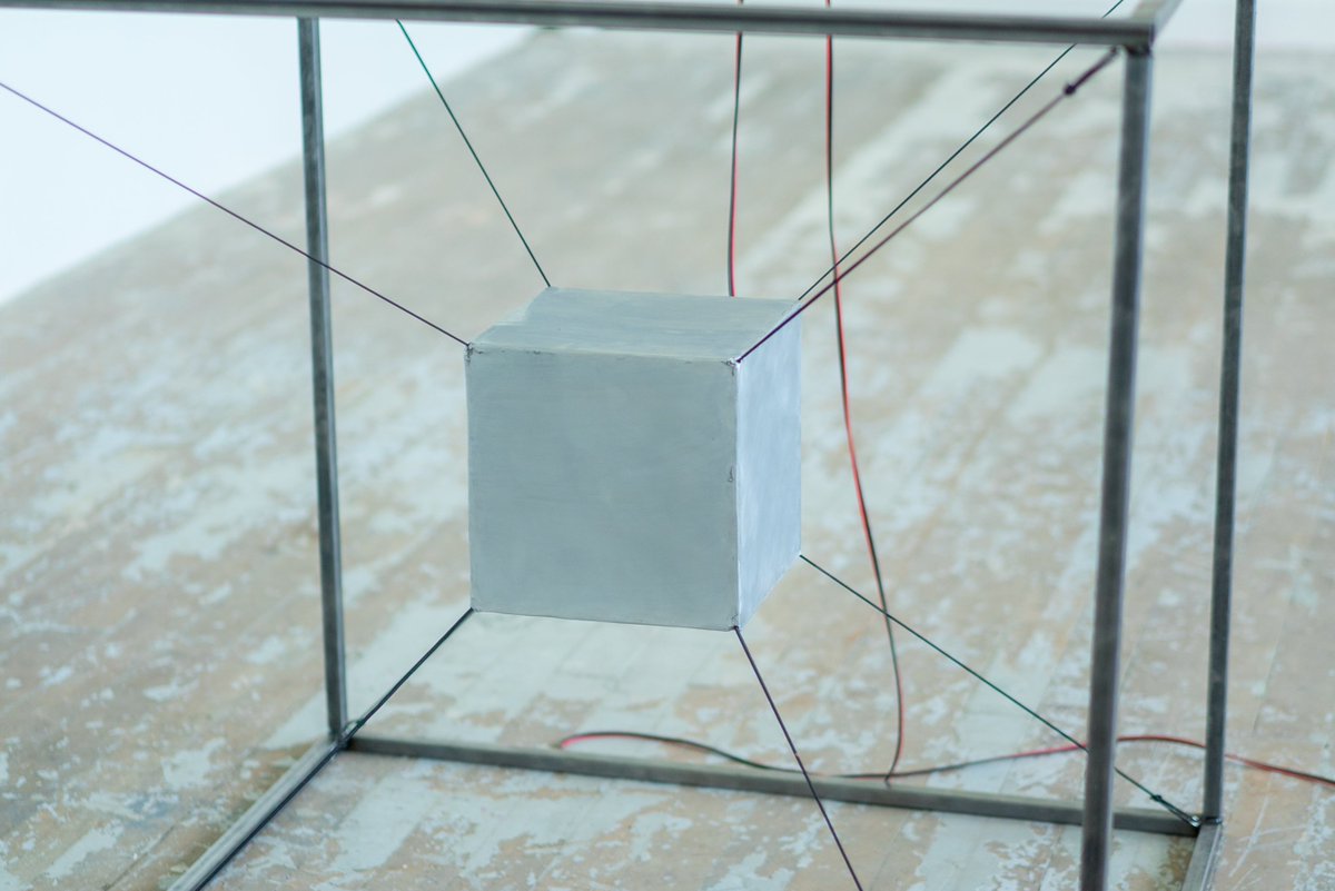 Acoustics based on volume: aluminum // Three geometric sculptures form a new instrument using its acoustic characteristics and resonance. thosewhomakewaves.com/home/2017/11/1…