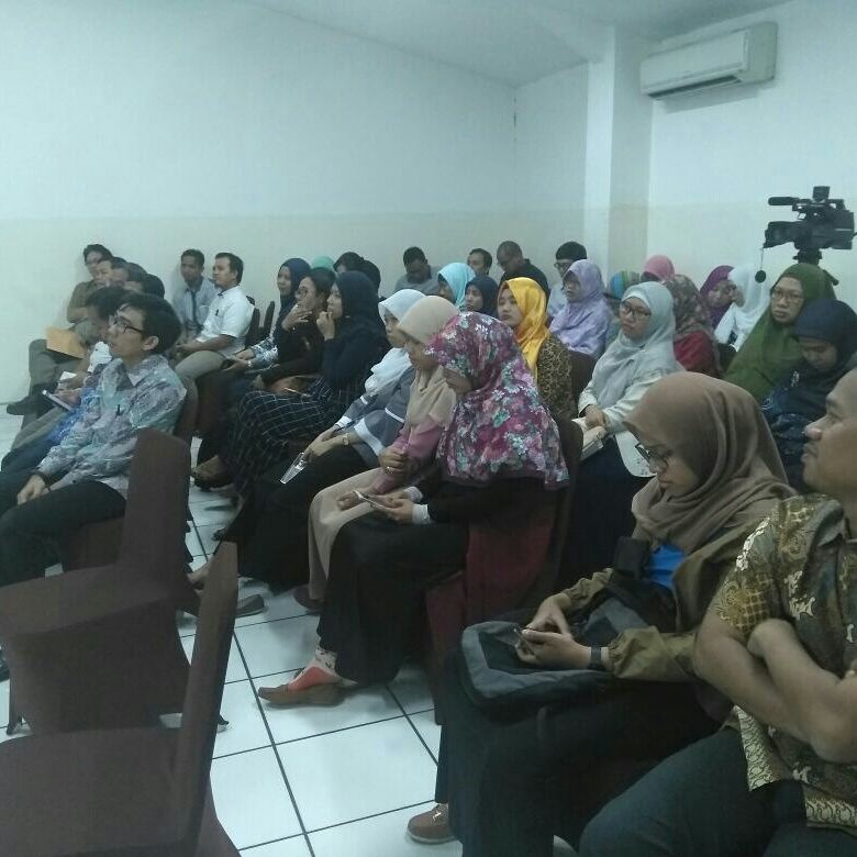 Seminar Teknologi Informasi "Cloud, Mobility &amp; Big Data Sebagai Trend Jaringan Masa Depan" oleh Bapak Dr. Windu Gata, M.Kom

<a href="/_NusaMandiri/">Universitas Nusa Mandiri</a>