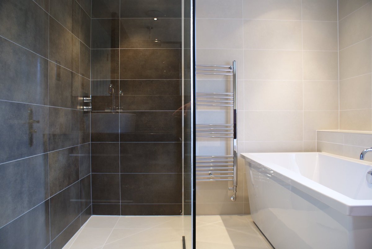 Stand or lay down? Decisions, decisions!! #KVInnovations #FridayFeeling