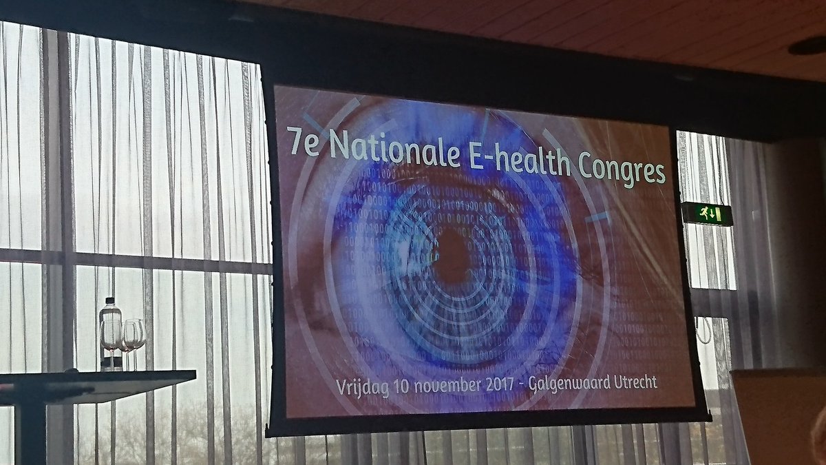 Hoe kan E-health de zorg verbeteren en mensen helpen om zo lang als mogelijk en wenselijk is thuis te blijven wonen? SamenOud doet inspiratie op tijdens het Nationale E-health congres.