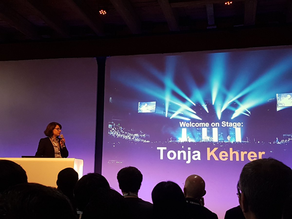 MKM_SolMan's tweet photo. #SolEd2017 #girlpower Tonya shows the #readinesscheck #S/4HANA https://t.co/aIrDEl4rHJ