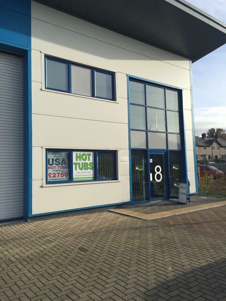 NWalesHotTubs's tweet photo. We are now a donation station for the #Llandudno #foodbank. Drop in 7 days a week and support your local community. https://t.co/tyQ1qZ2PDG
