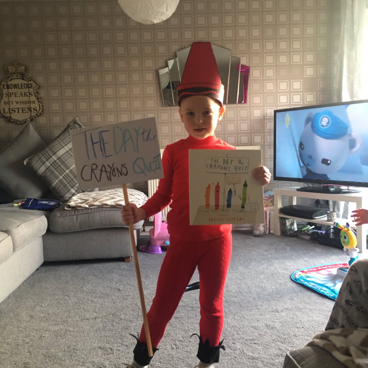 cullenandcullen's tweet photo. Nailed it  🖍#WorldBookDay #thedaythecrayonsquit @DrewDaywalt #familyeffort https://t.co/dPjiQwOcnr
