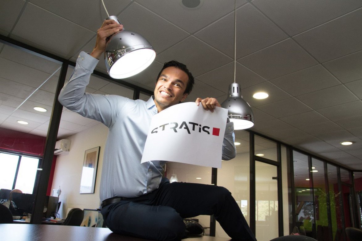 AgenceStratis's tweet image. [OFFRES DE #STAGES ] Rejoignez l’une des meilleures agences digitales publiques… et décrochez votre #CDI ! Chargé de #Projetdigital, #Développeur #PHP, #Développeur #Web #Mobile, #Webdesigner 
Consultez nos offres &amp;amp; postulez sur : bit.ly/Stratistages20…