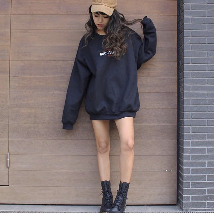 hashgirl_'s tweet photo. 前回たった1日で完売したminkの
GOOD VIBES ビッグプルオーバーが109限定で再入荷したよ❤️

今回も即完売が予想されるので気になってる子は急いでね🏃✨

#hashgirl #girl #ハッシュガール
#mink #前坂美音 #mion
@SHIBUYA109NET https://t.co/el4hOpIxEn