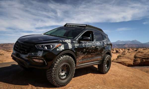 Car_Maximum's tweet image. Hyundai показал концепт Rockstar Energy Santa Fe Sport - car-maximum.ru/tyuning/hyunda…