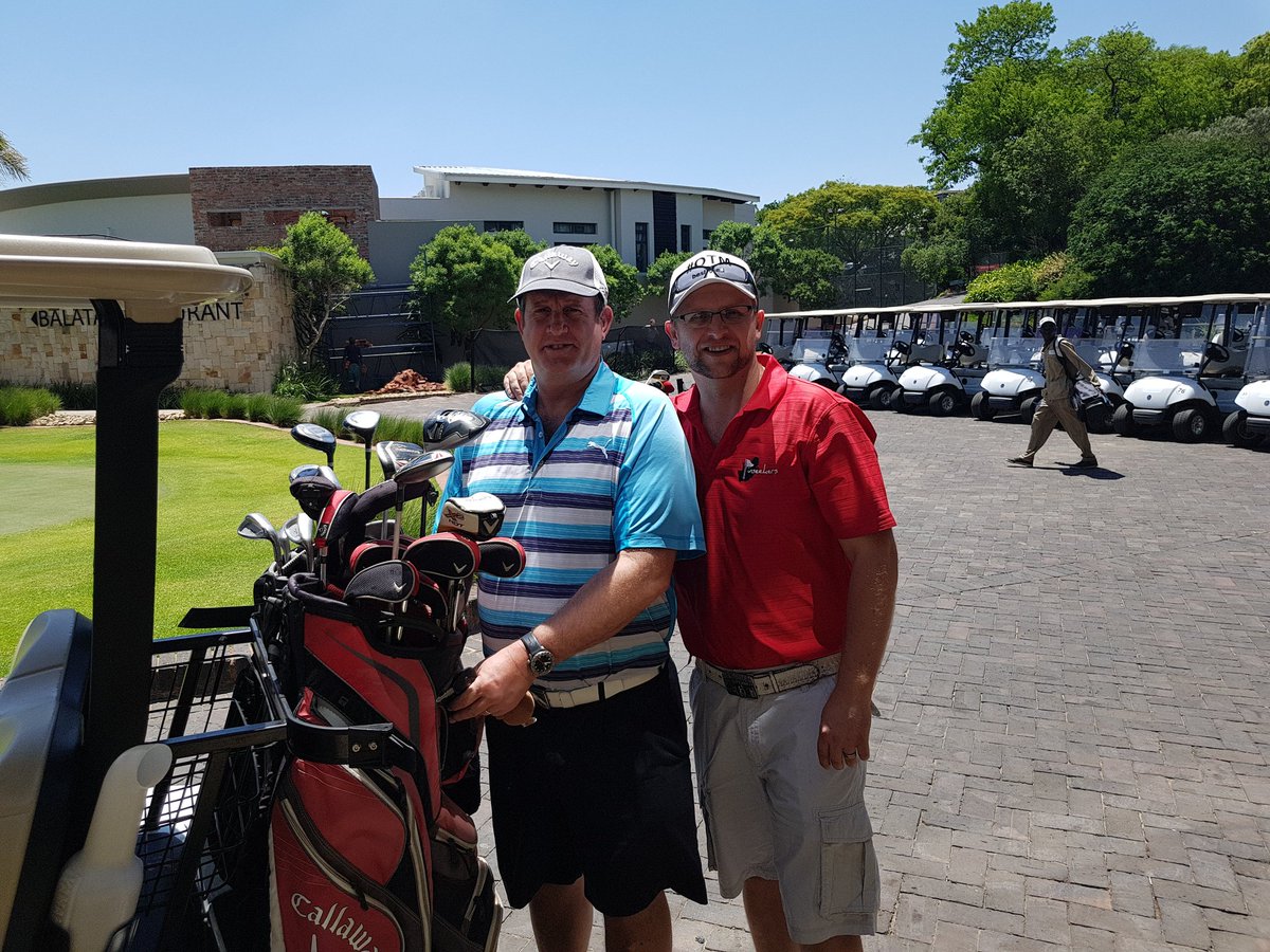 KingEdVIISchool's tweet photo. #RedGolfDay @KingEdVIISchool 🏌️♂️⛳ ready for a great day @RandparkGolf #enjoy https://t.co/VGVTsJ6Vj3