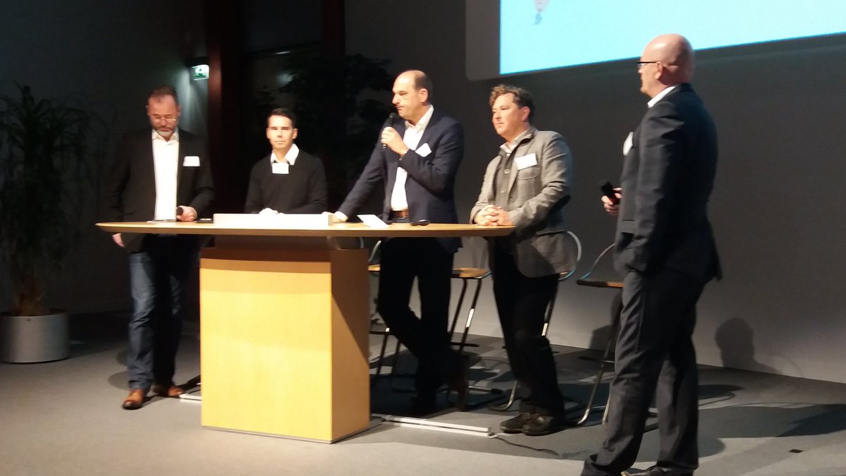 Peter Seele bei #CSRKommKon17: Wer ein #Geschäftsmodell hat, das im Kern nicht #nachhaltig ist, landet oft fast zwangsläufig bei #Greenwashing