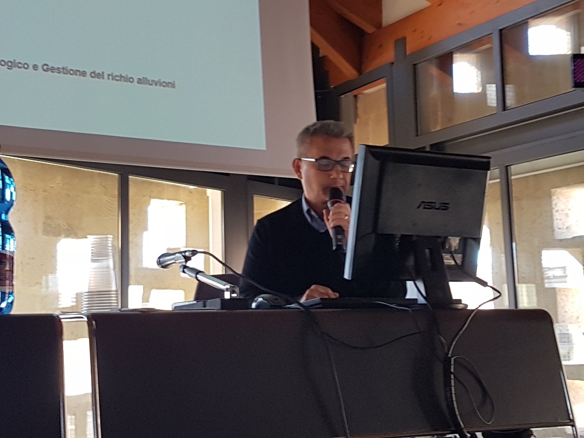 retralags's tweet photo. I contratti di fiume: una scelta vincente. L'intervento di Marco Melis. #Retralags
#Alghero #Europa #AlgheroinEuropa https://t.co/hMITNQw4mq