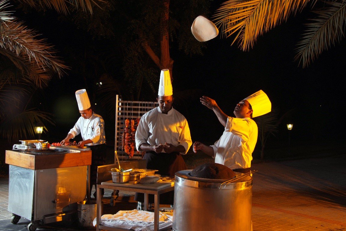 alnahdaresort's tweet photo. The secret ingredients they put into each dish are Passion and Love.
#ExpertChefs #LuxuryResort #ProudTeam #Muscat https://t.co/T5dYlxNwS9