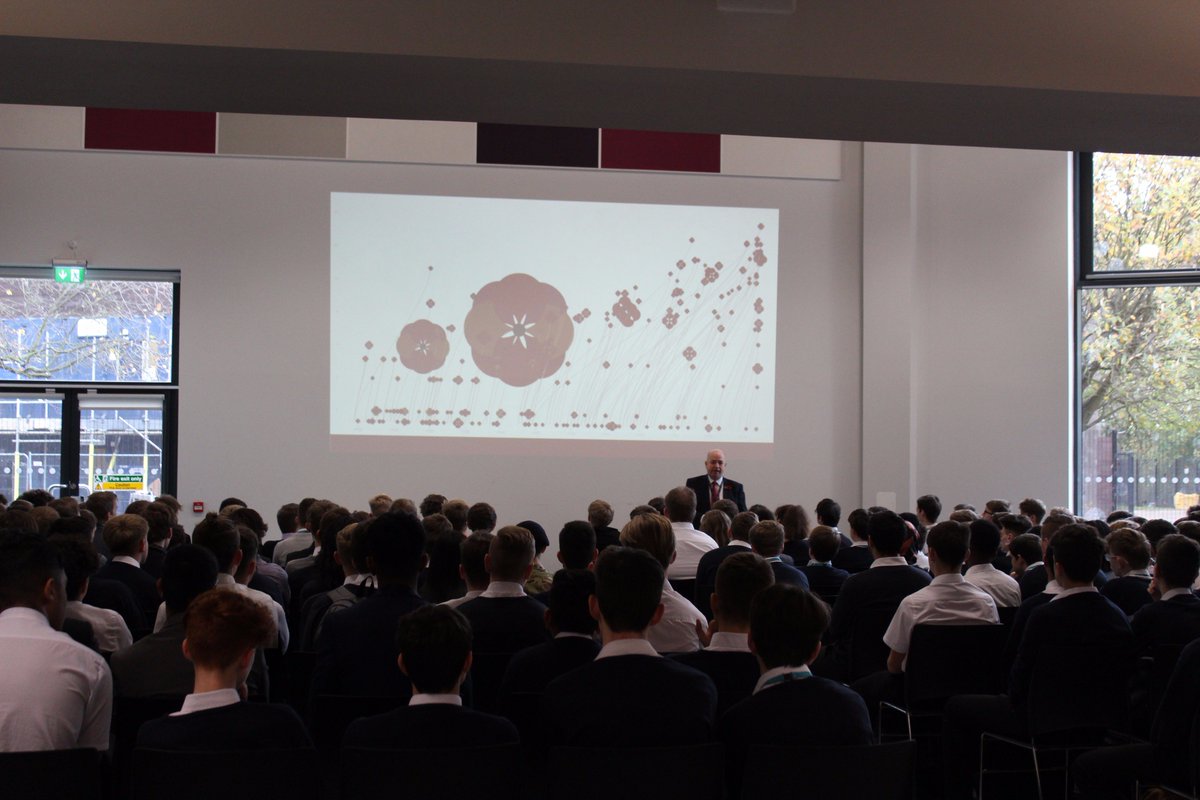 GPUTC's tweet photo. Our Principal delivered a moving Remembrance assembly to all staff and students at #gputc this morning. This was followed by 2 minutes of silence remembering those who fought. We shall never forget #RemembranceDay https://t.co/BkhQ9QNYj4