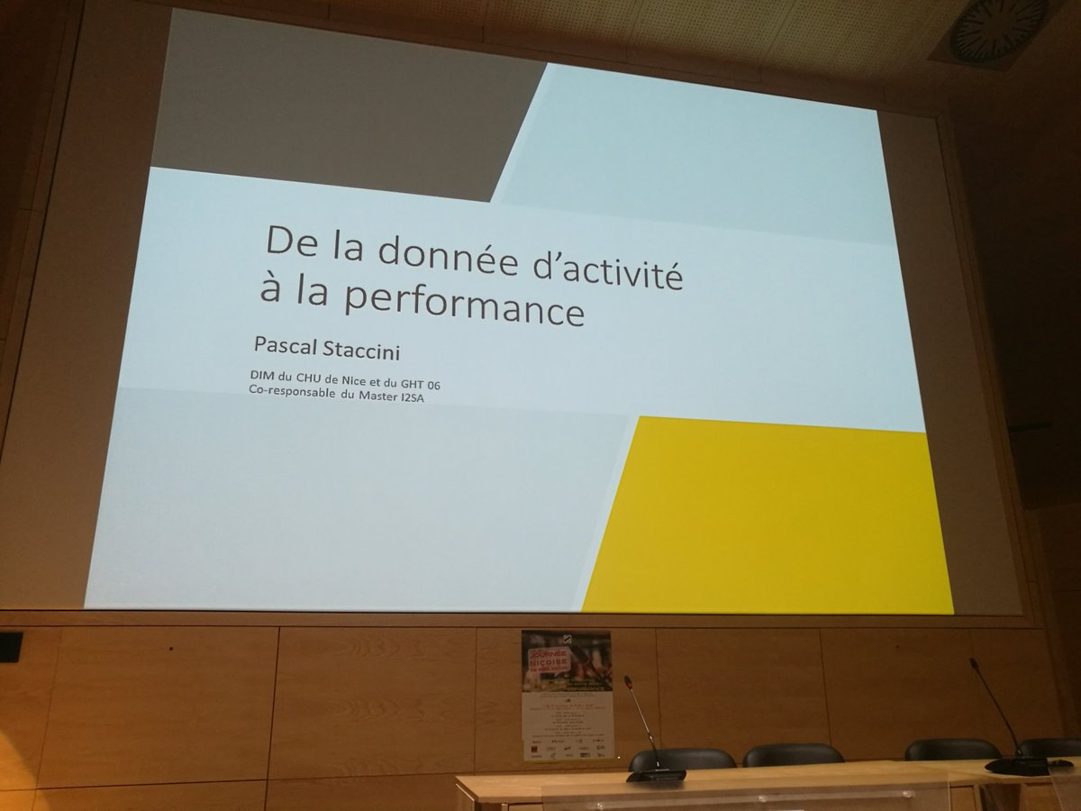 JuniorI2SA's tweet photo. Intervenant suivant, le professeur @pstaccini du @CHUdeNice et du #MasterI2SA ! @FacMedecine https://t.co/FLVRG6OT3m