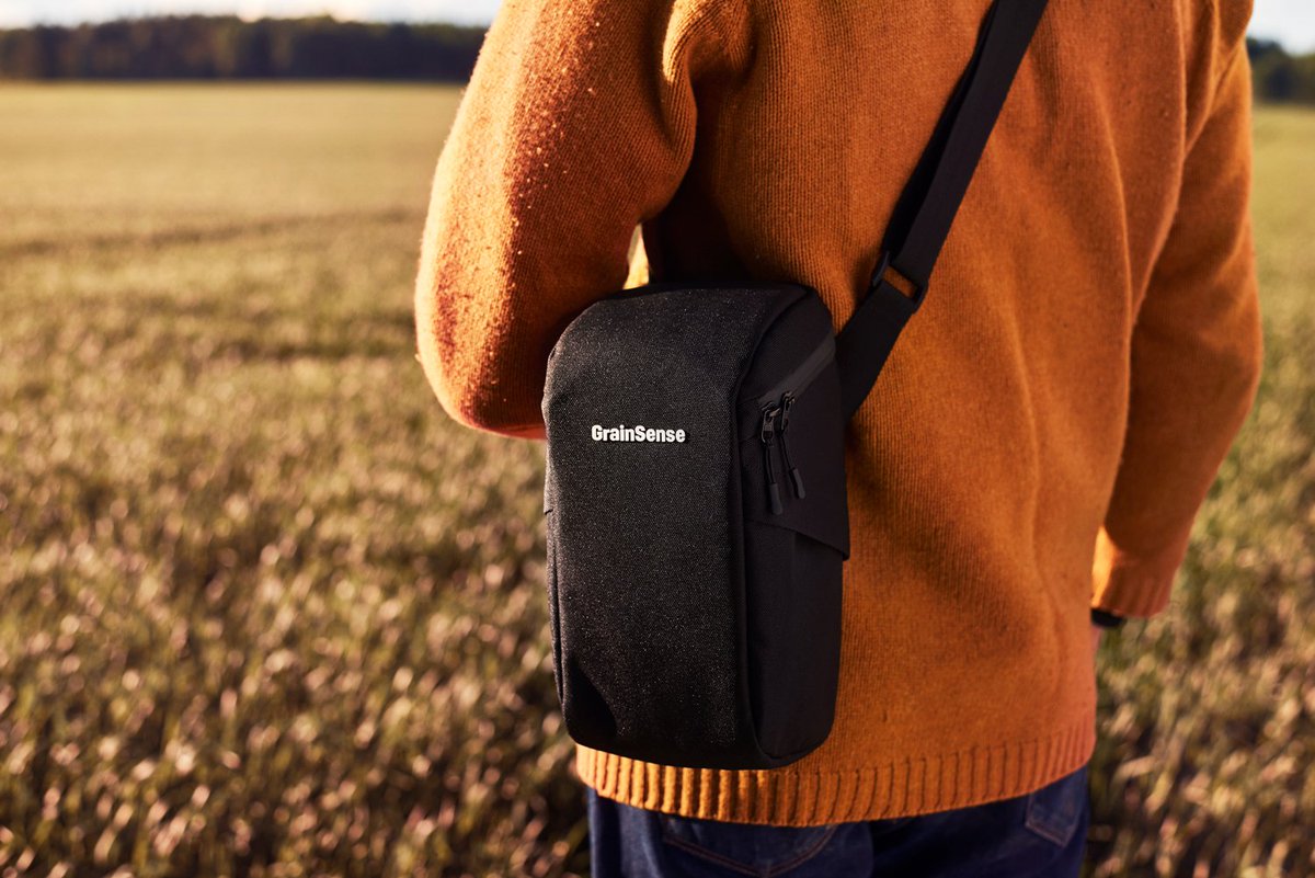 GrainSenseOy's tweet photo. #GrainSense devices have been packed and are on their way to the #Agritechnica fair in #Hanover, #Germany. Come to see the GrainSense team showing the device in action and learn more about the future of farming.
#scienceforfarmers #productlaunch #labinyourhand https://t.co/n589O6jszt