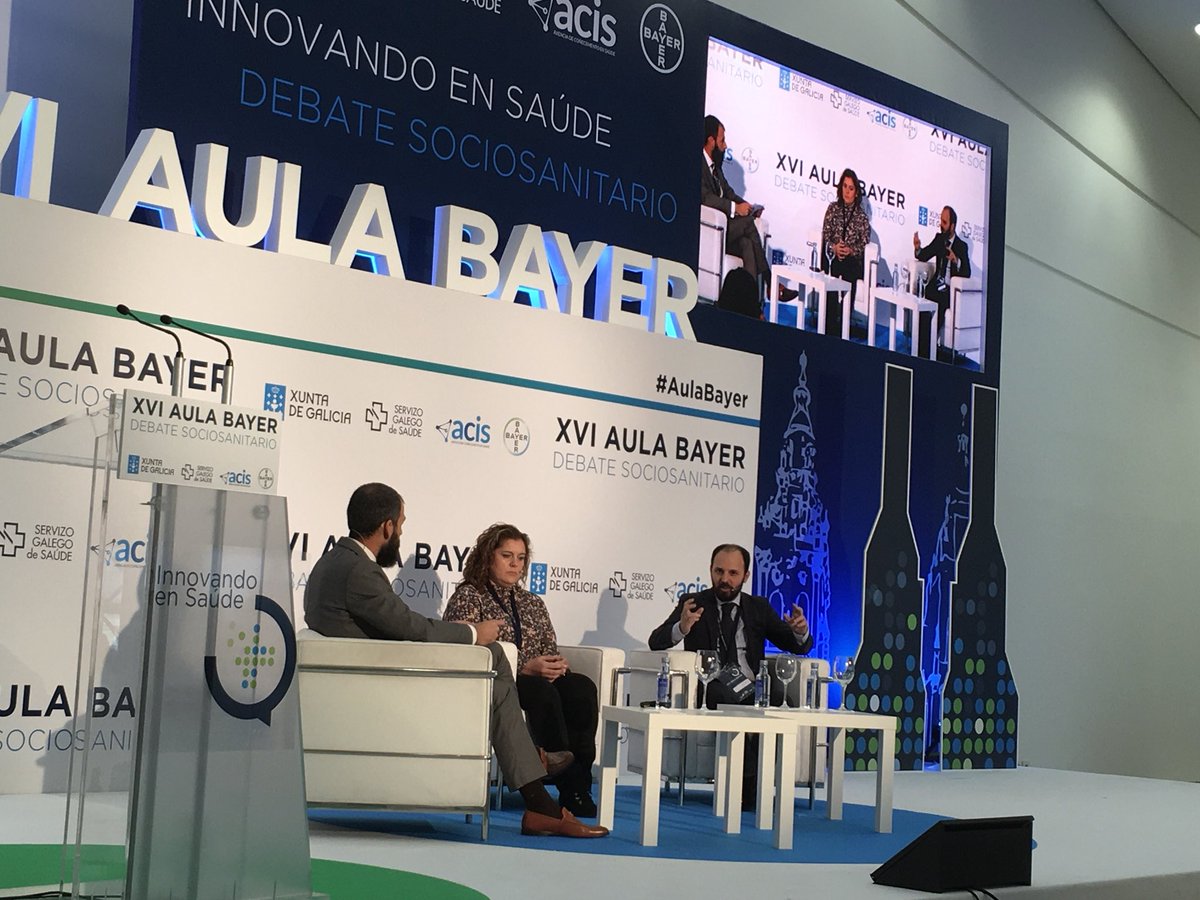 LuisAranton's tweet photo. Pedro León, Pedro Marcos y Mercedes Ferreira, profesionales que participan en EMPATTICS, nos explican su experiencia y el valor de que los pacientes tengan capacidad de tomar decisiones por sí solos #AulaBayer #empattics #telea https://t.co/wxw1lYUbnY