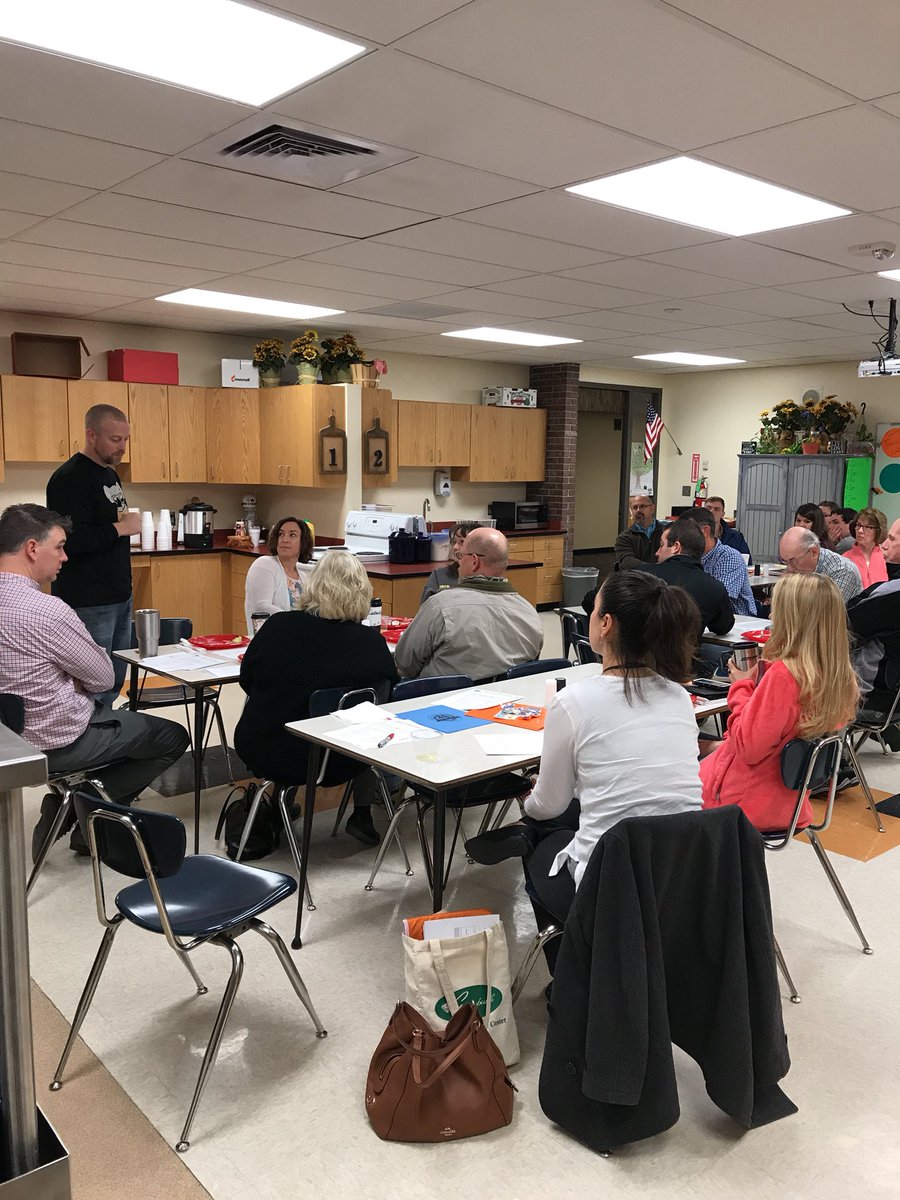 DonnaZerr's tweet photo. Career &amp; Tech Advisory Board Meeting. Thank you to our teachers and advisors! @OriolesAHS https://t.co/S7VxEXrDR9