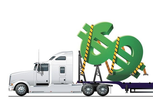 OnCommandConnec's tweet photo. Freight demand continues to climb. Driver pay is expected to rise in the coming month! Read more here https://t.co/ZjOzkAqlOA #DriverWages #Drivershortage https://t.co/e2nofoN135